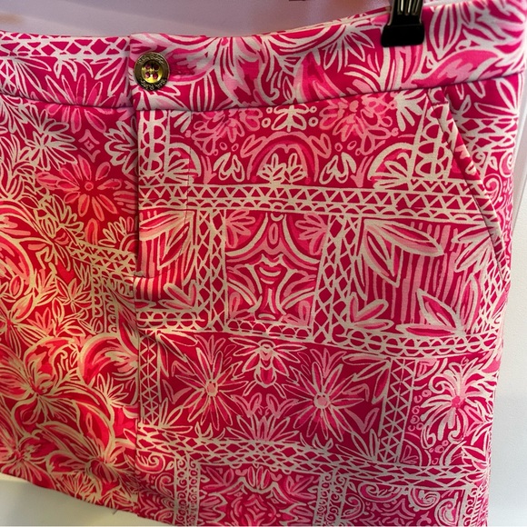 Lilly Pulitzer matching skort/shirt set. - Picture 3 of 8